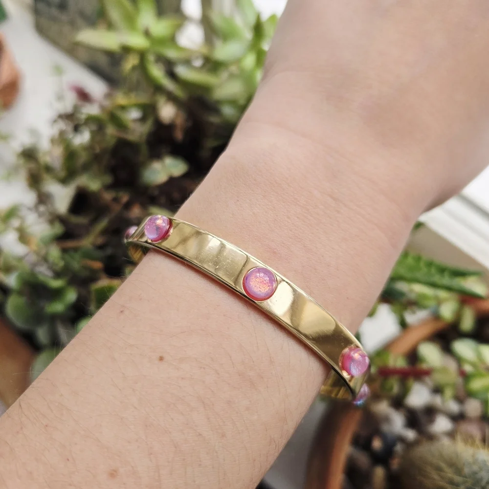 Vintage Gold Pink Triplet Opal Cabochon Bangle Bracelet
